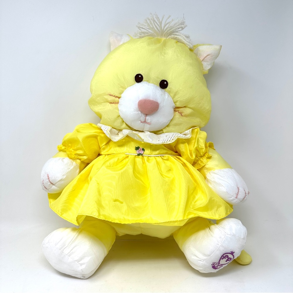 Vintage 1986 Fisher Price Puffalump Yellow Kitten Kitty Cat With Dress 17"